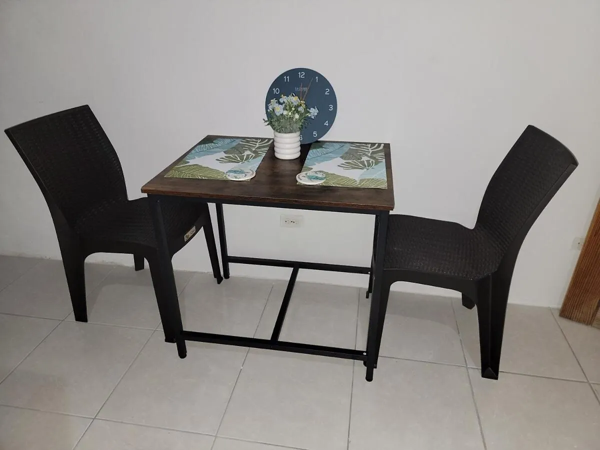 סנט פיליפ Home Away From Home Apt#4 דירה סנט פיליפ